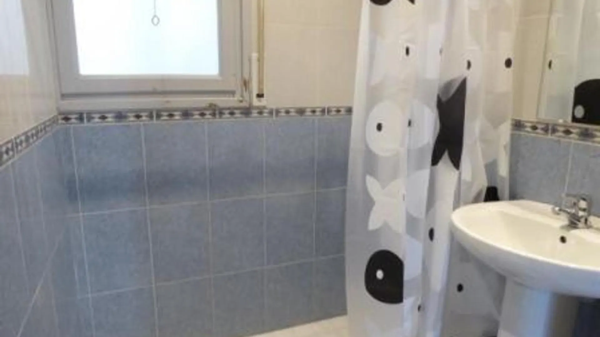 Apartamento Centrico, Luminoso A 100M De La Playa Con Balcon Y Wifi Llança